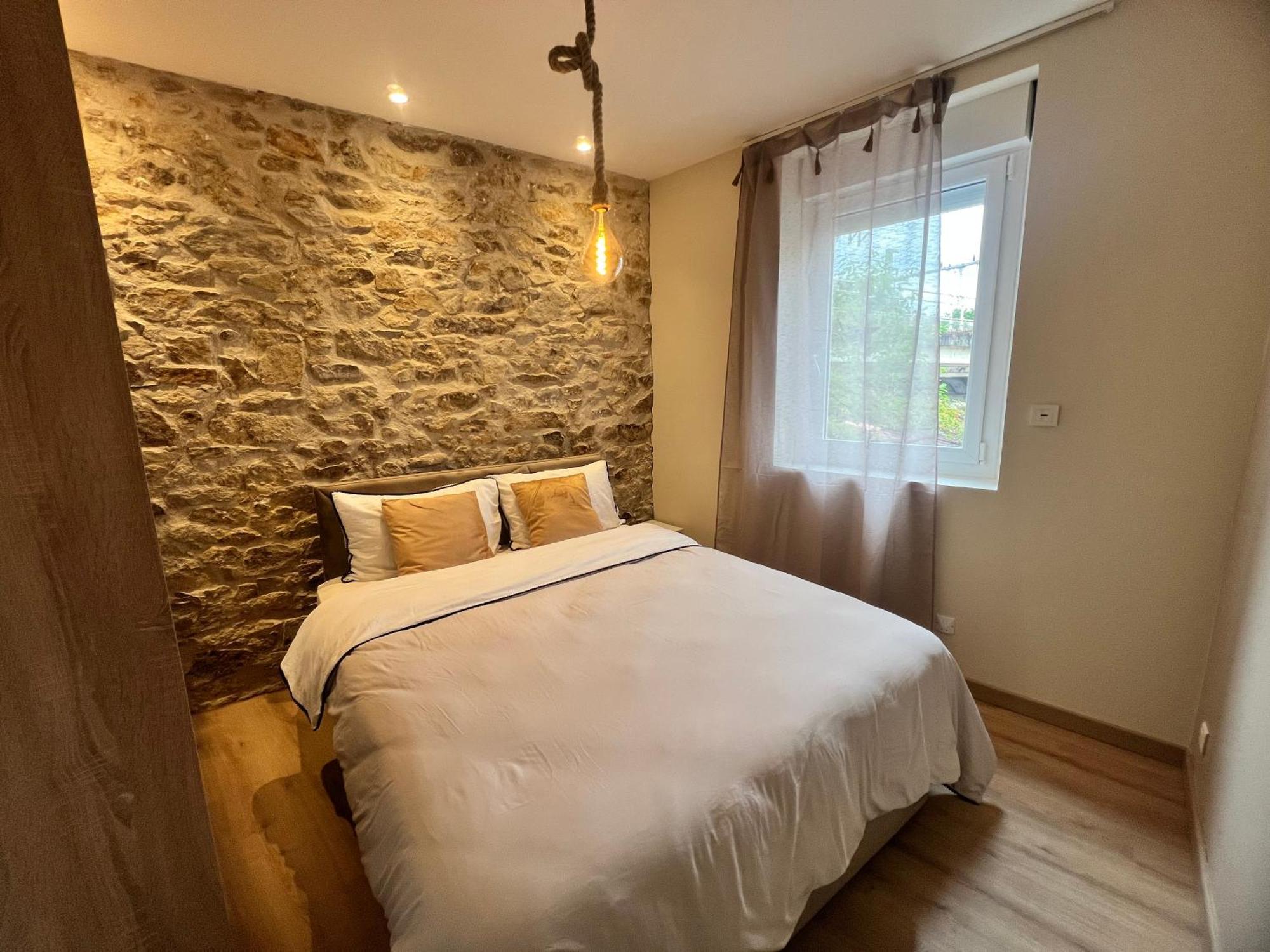 Les Pierres Dorees - Moderne & Confort La Roche-sur-Yon Exterior foto